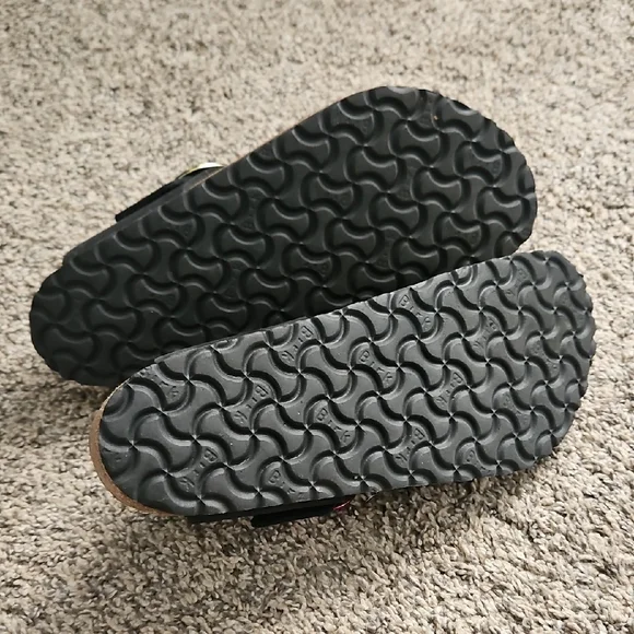 Birkenstock Gizeh Big Buckle Sandals with Iridescent Buckle - Picture 4 of 4